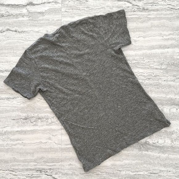 MONROW Heather Gray V Neck Top - Picture 4 of 5